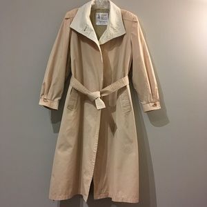 London Fog Classic Beige/Tan Belted Trench Coat